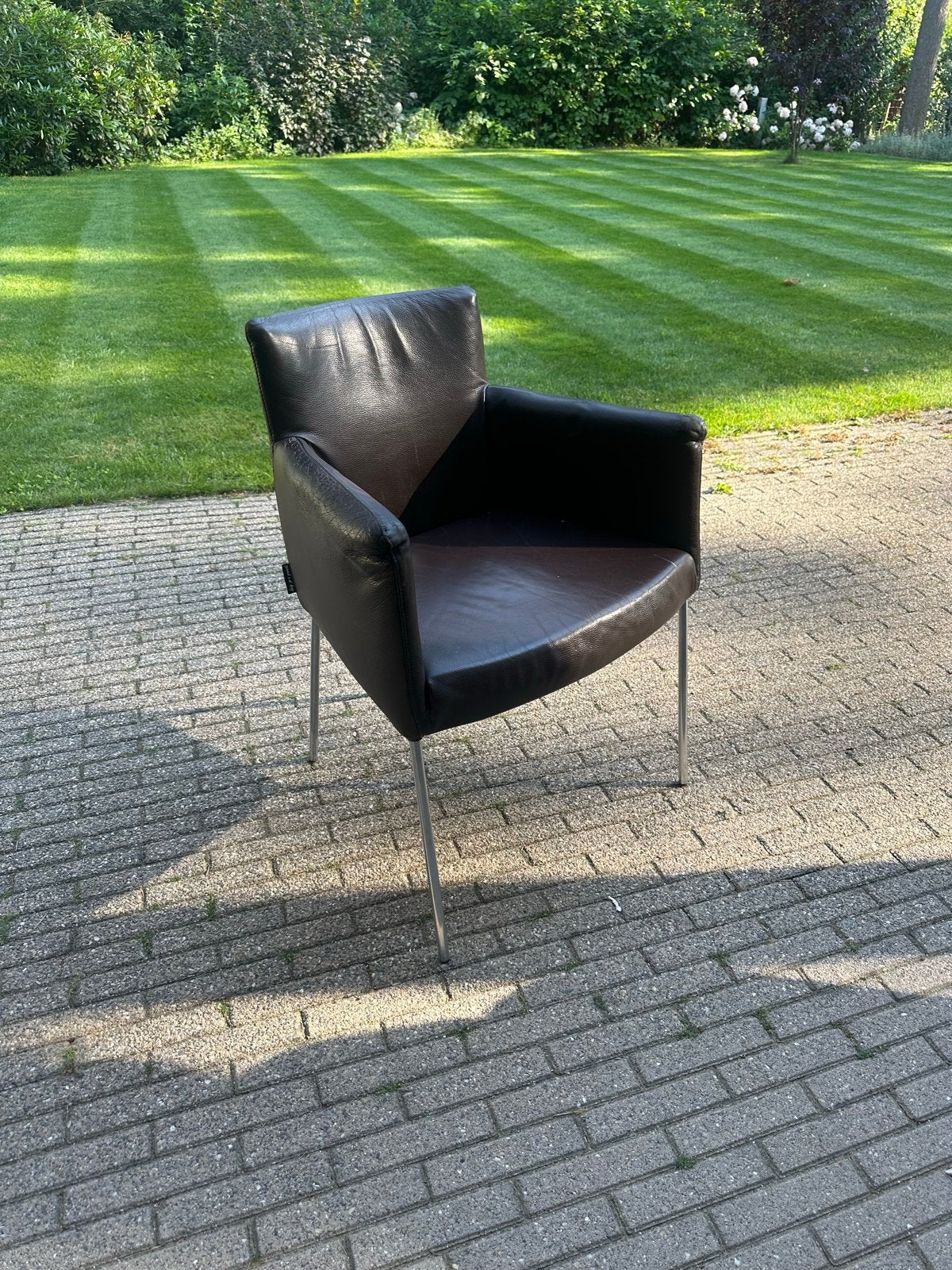 2 Bruine Leren Stoelen van Gerard van den Berg, Huis en Inrichting, Ophalen, Gebruikt, Twee, Bruin