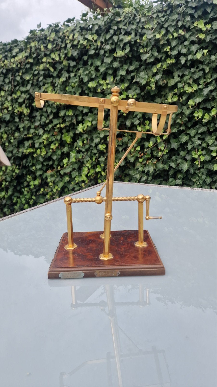 Mechanische wijn decanter / wijnschenker, Ophalen