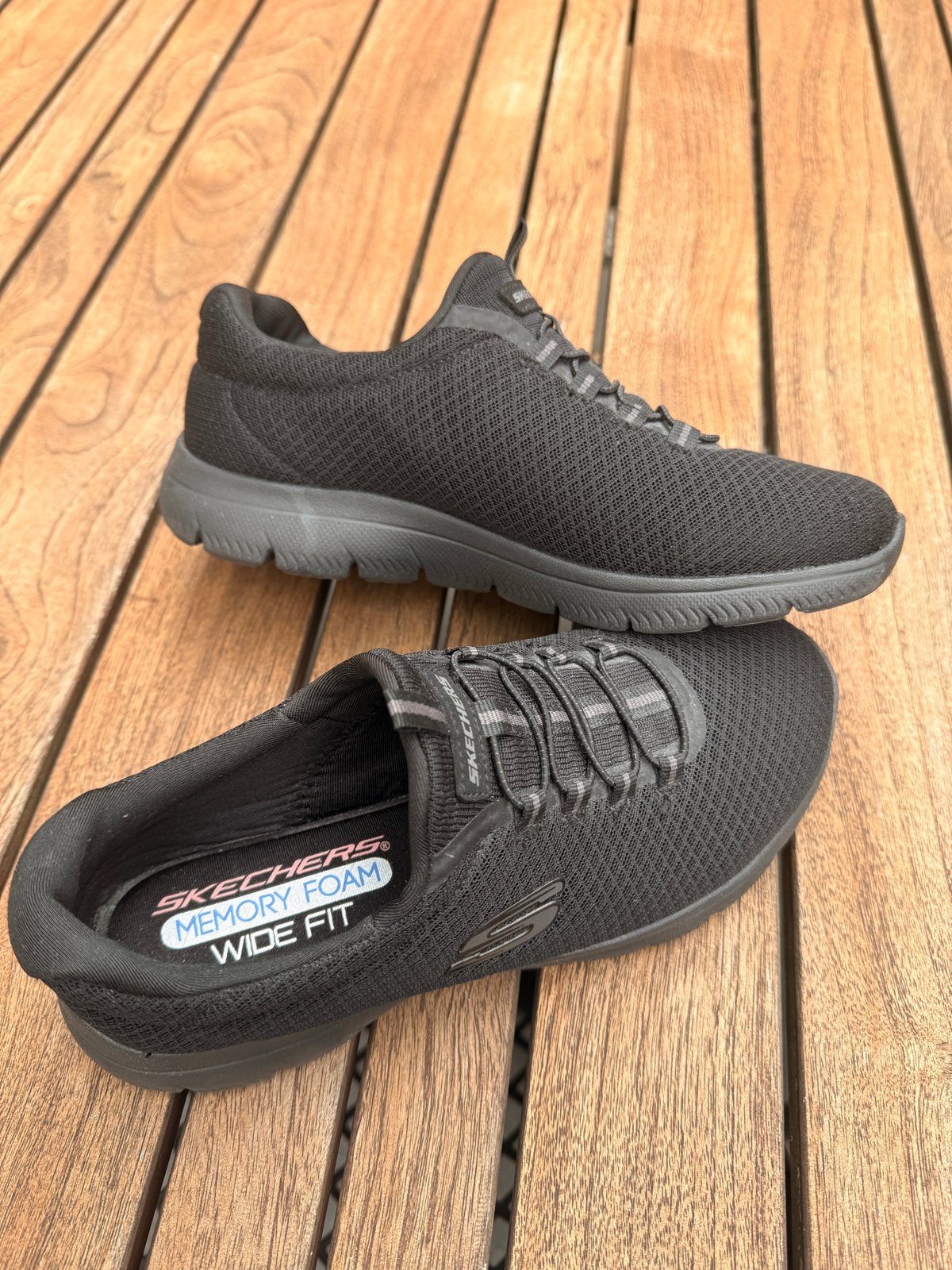 Skechers Memory Foam Wide Fit sneakers - Maat 36, Ophalen of Verzenden, Zo goed als nieuw, Zwart, Sneakers of Gympen