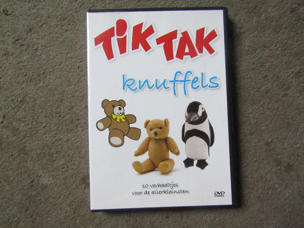 DVD: Tik Tik - Knuffels, 10 verhaaltjes, Cd's en Dvd's, Dvd's | Kinderen en Jeugd, Alle leeftijden, Ophalen of Verzenden, Gebruikt