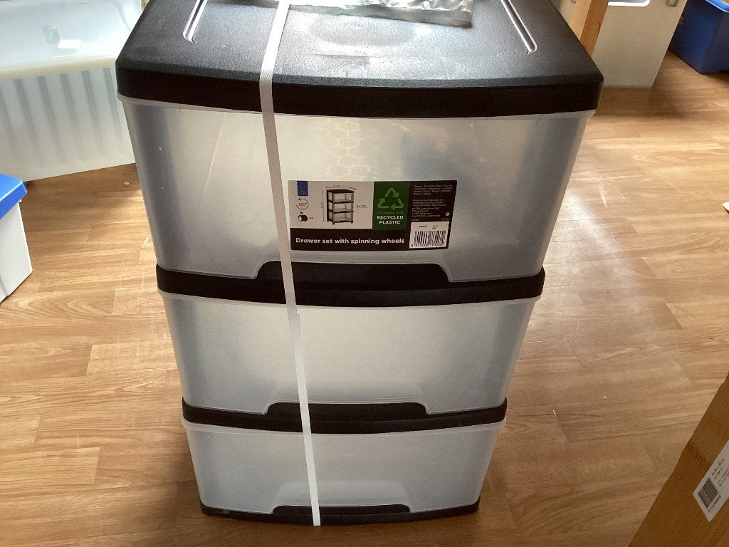 Nieuwe opbergcontainer met wielen, Ophalen, 50 tot 75 cm, Nieuw, 50 cm of meer