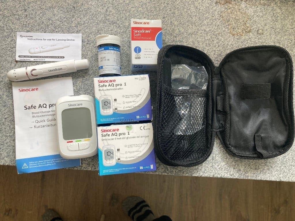 Glucosemeter met extra teststrips en lancetten, Ophalen of Verzenden, Zo goed als nieuw, Overige typen