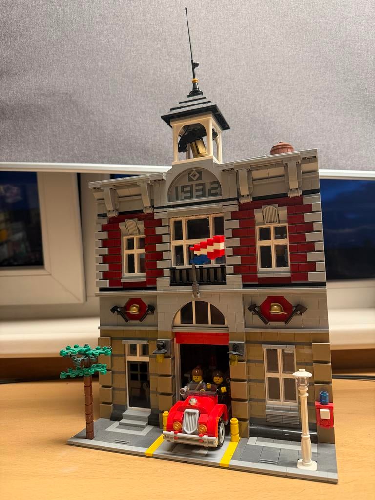 Lego Modular Fire Brigade 10197 Brandweerkazerne, Overige thema's, Lego, Ophalen of Verzenden, Zo goed als nieuw
