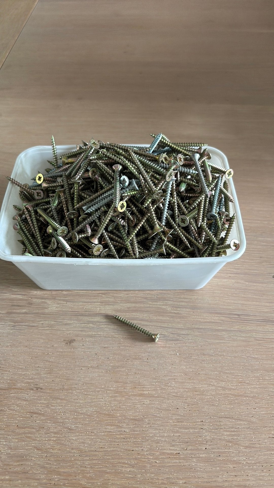 Spaanplaat schroeven 4x40 kruiskop, Ophalen, Zo goed als nieuw, Minder dan 50 mm, Schroeven