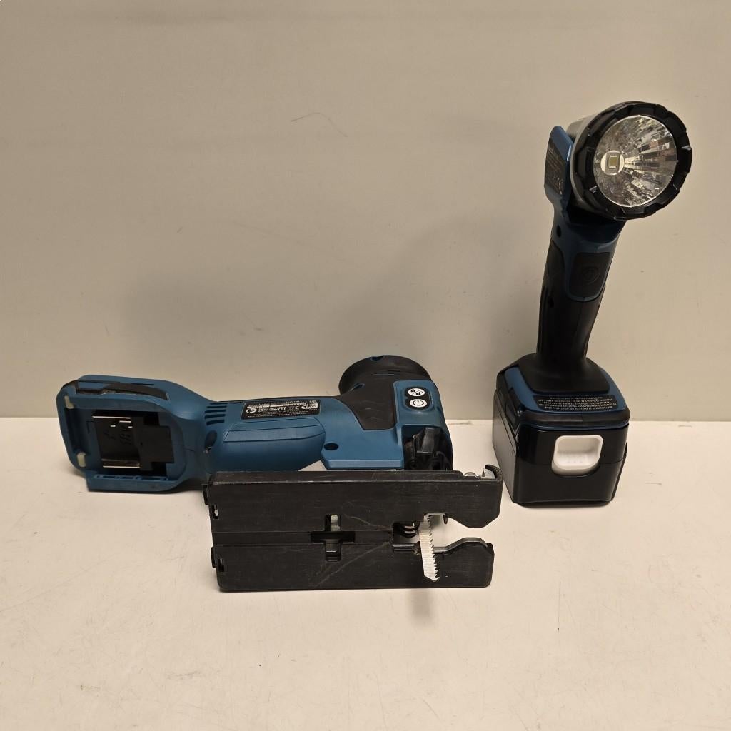 Makita Accu Decoupeerzaag 18V | DML802 LED Lamp & 1 (836762)