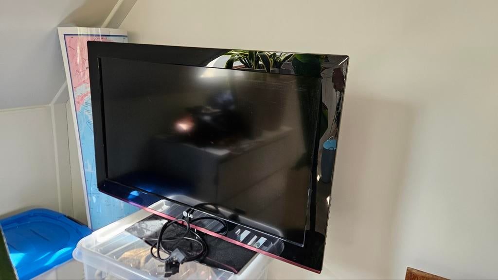 LG 32LD350 32 inch HD Ready LCD TV, Ophalen