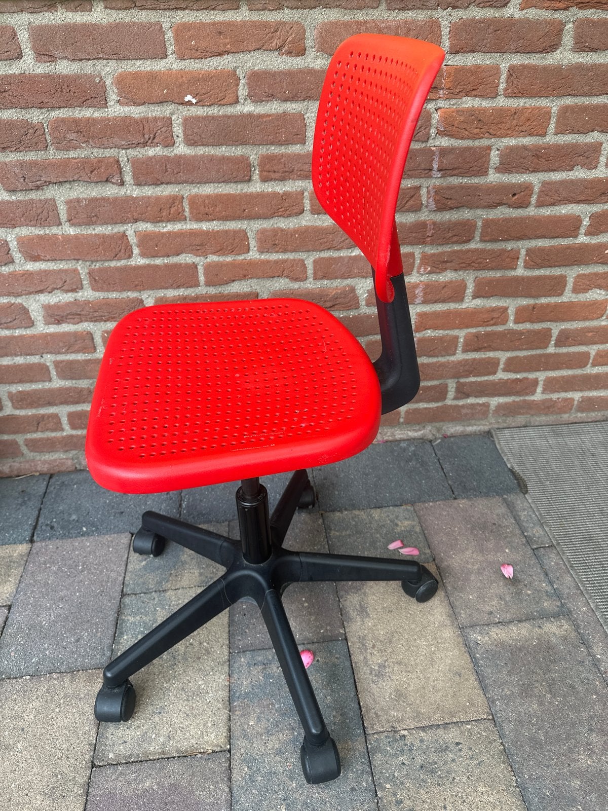 Rode bureaustoel met wieltjes - Gebruikt, Ophalen, Gebruikt, Rood, Bureaustoel