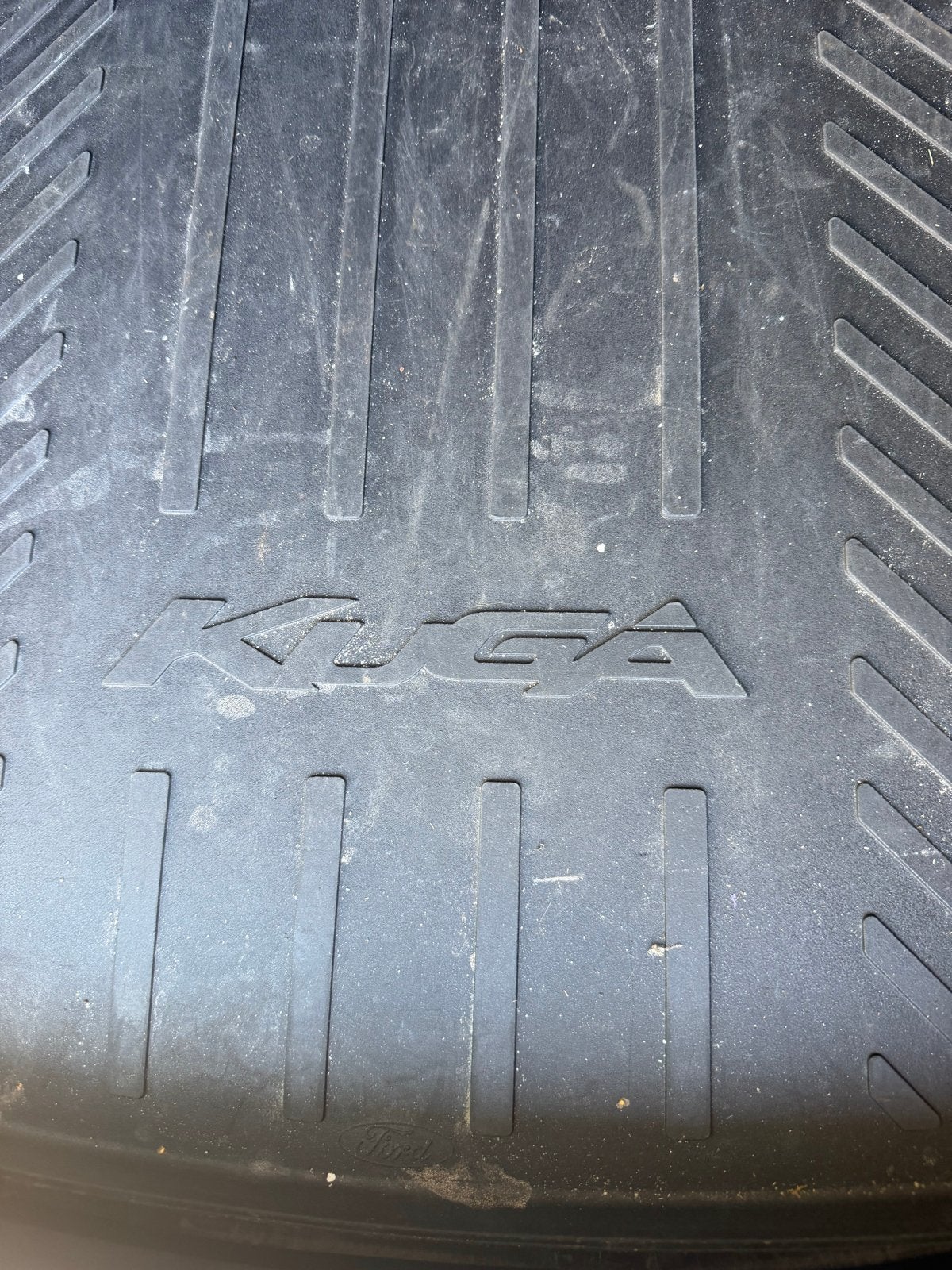 Ford Kuga kofferbakmat - Rubber, Ophalen, Gebruikt