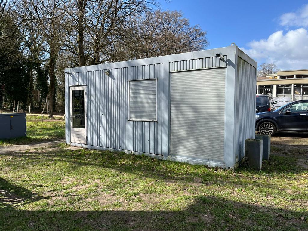 Container (6m x 2,5m), Ophalen