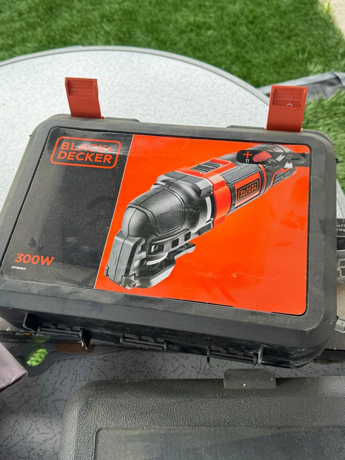Black+Decker Multitool en HBM Pneumatische Spijkertacker, Ophalen of Verzenden, Gebruikt, Multitool, Overige merken