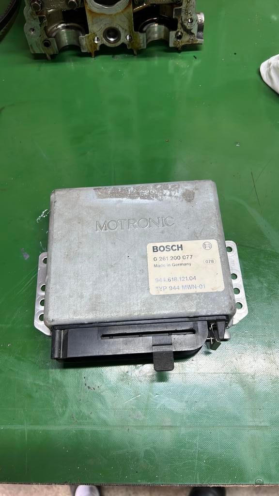 ECU computer porsche 944 924, Auto-onderdelen, Elektronica en Kabels, Porsche, Ophalen of Verzenden