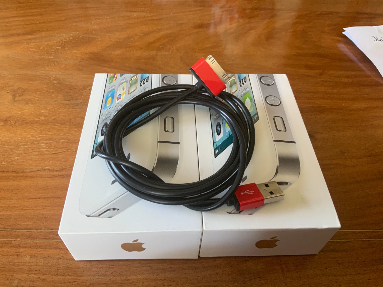 Apple iPhone 4S 32Gb + Apple iPhone 4S 16gb originele box, Telecommunicatie, Mobiele telefoons | Apple iPhone, Ophalen of Verzenden