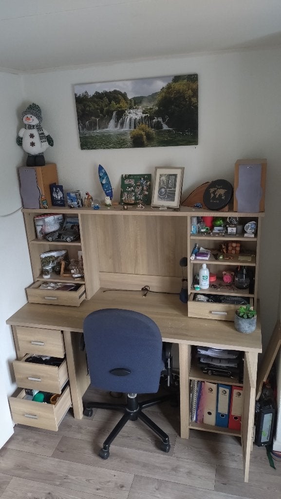 Stevig compact bureau met veel opbergruimte, Ophalen, 160 cm, Gebruikt, Hout