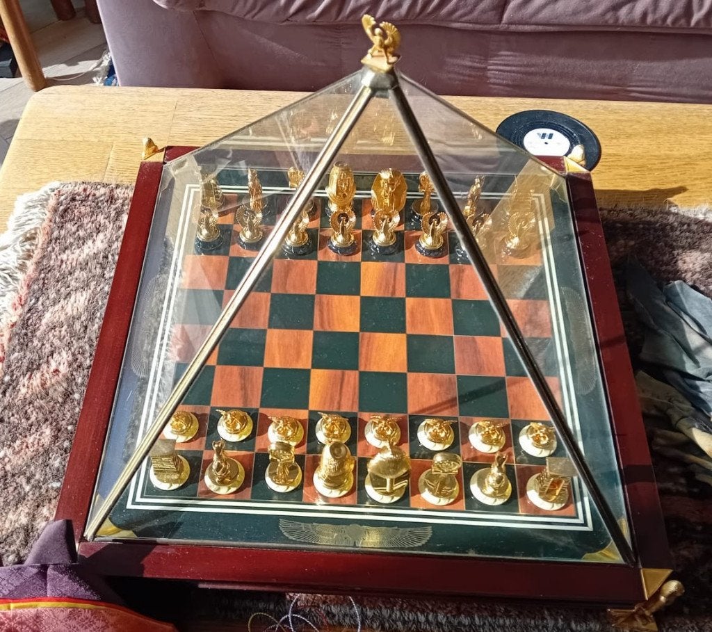 Franklin Mint King Tut Chess set, Een of twee spelers, Ophalen, Zo goed als nieuw, Franklin Mint
