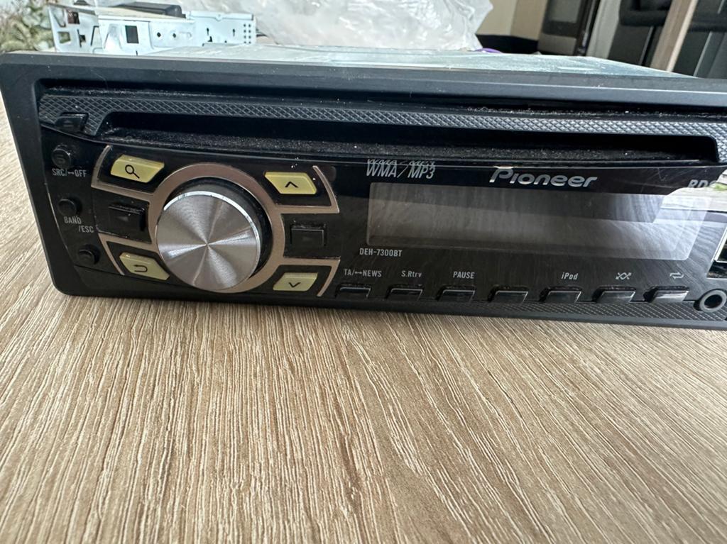 Mooi Pioneer autoradio met bluetooth, Ophalen of Verzenden, Zo goed als nieuw