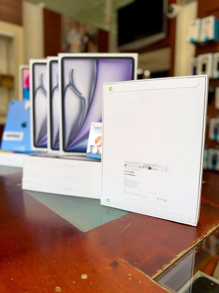Apple iPad Air 13" 128GB WiFi (2026) M4 - Nieuw (Verzegeld), Computers en Software, 13 inch of meer, Apple, Zwart, Apple iPad Air