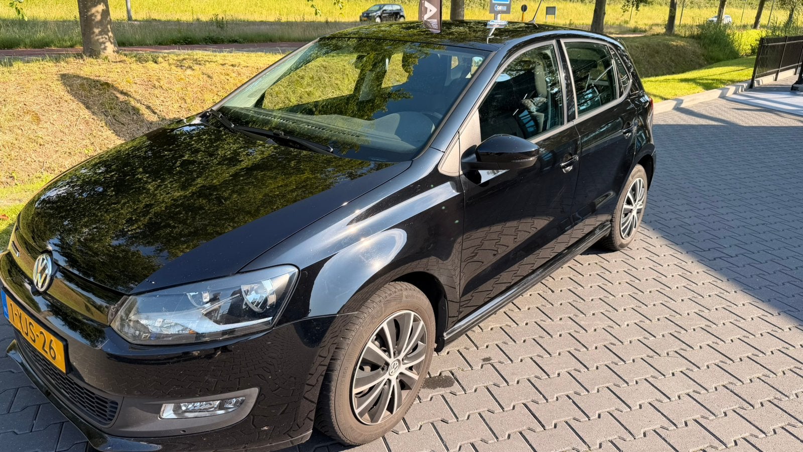 Volkswagen Polo 1.4 TDI 55KW BMT 2014 Zwart, Auto's, Voorwielaandrijving, Euro 6, 580 kg, Zwart