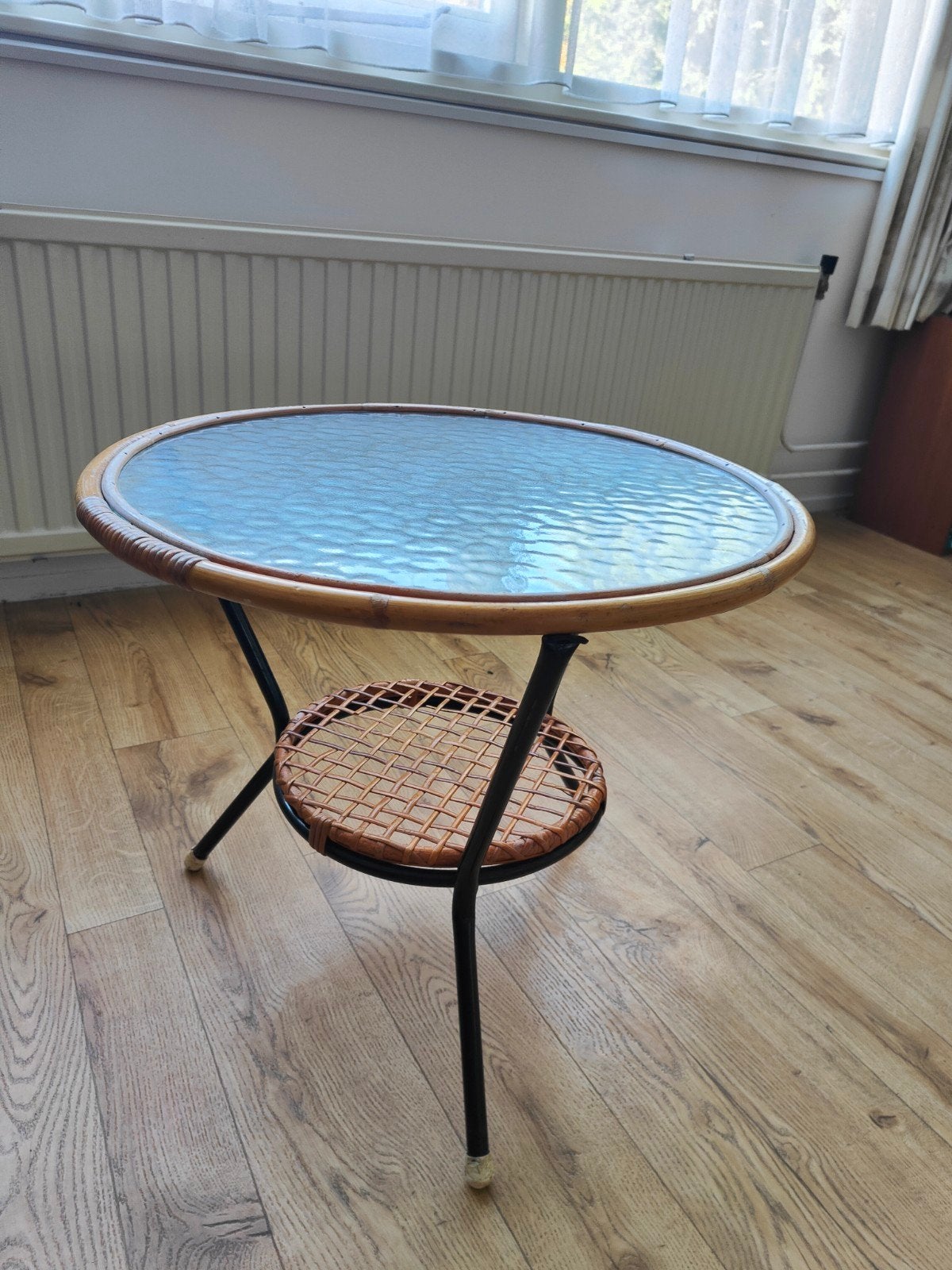 Vintage Rotan Bijzet-salontafel/Rohé Noordwolde jr 50/60, Ophalen, Rond, Minder dan 55 cm, 45 tot 60 cm