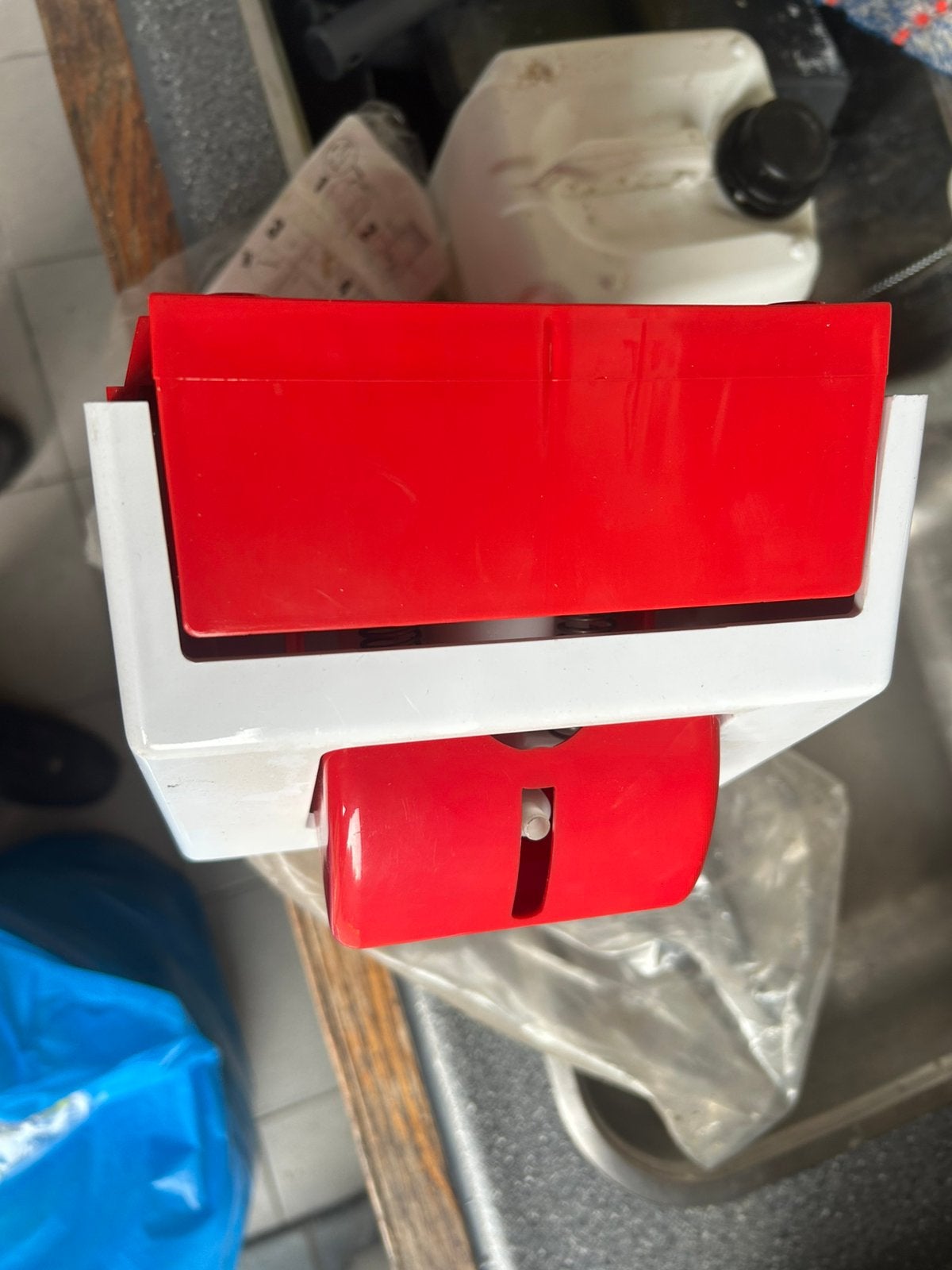 Nieuwe zeep en papieren handoek dispenser, Ophalen, Nieuw, Toilet