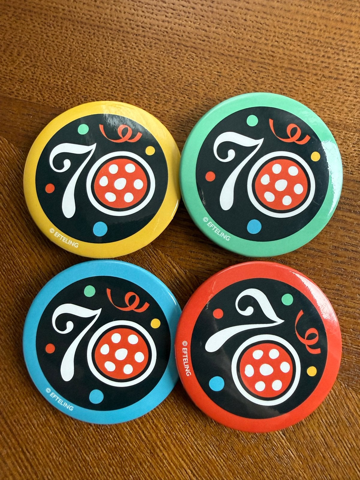 Efteling 70 jaar buttons in diverse kleuren, Verzamelen, Ophalen of Verzenden, Nieuw, Button of Speldje