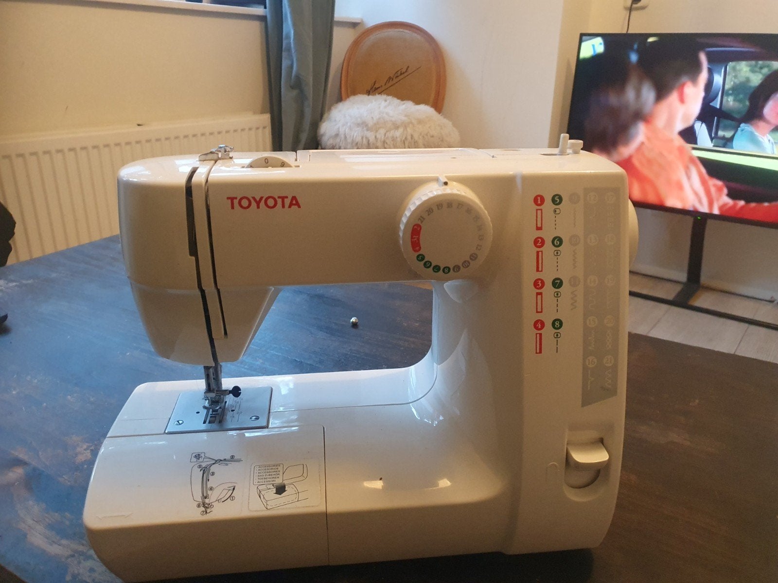 Toyota naaimachine FS821 RS Series - zonder voetpedaal, Ophalen of Verzenden