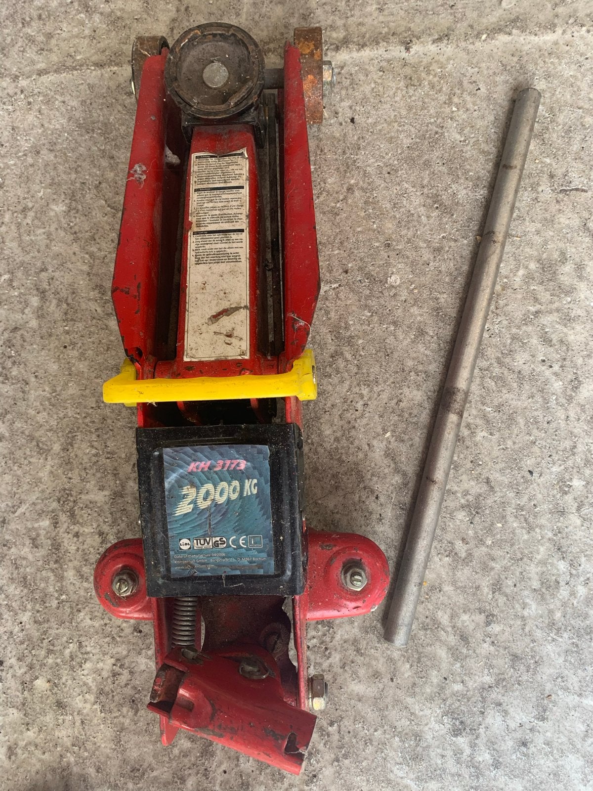 Gebruikte Garagekrik 2000 KG - Ideaal voor Thuisgebruik, Ophalen, Gebruikt, Hydraulisch, Garagekrik