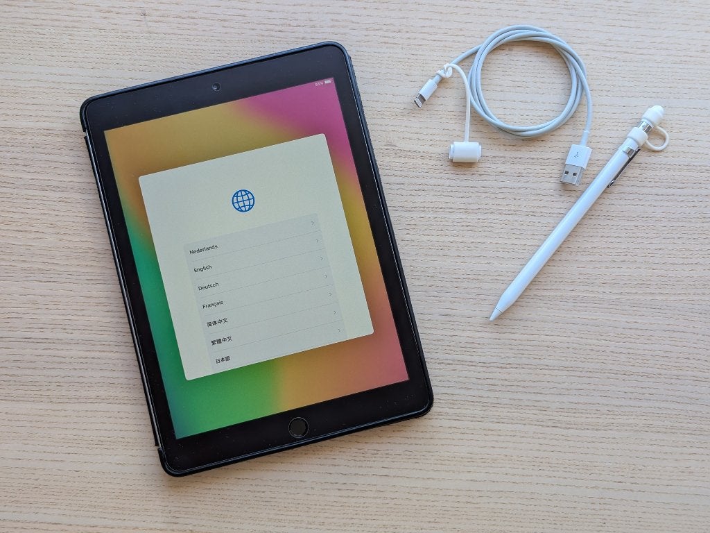 iPad 6e gen 128 GB en Apple Pencil 1 - in uitstekende staat, Computers en Software, Apple iPads, Apple iPad, Zwart, Zo goed als nieuw