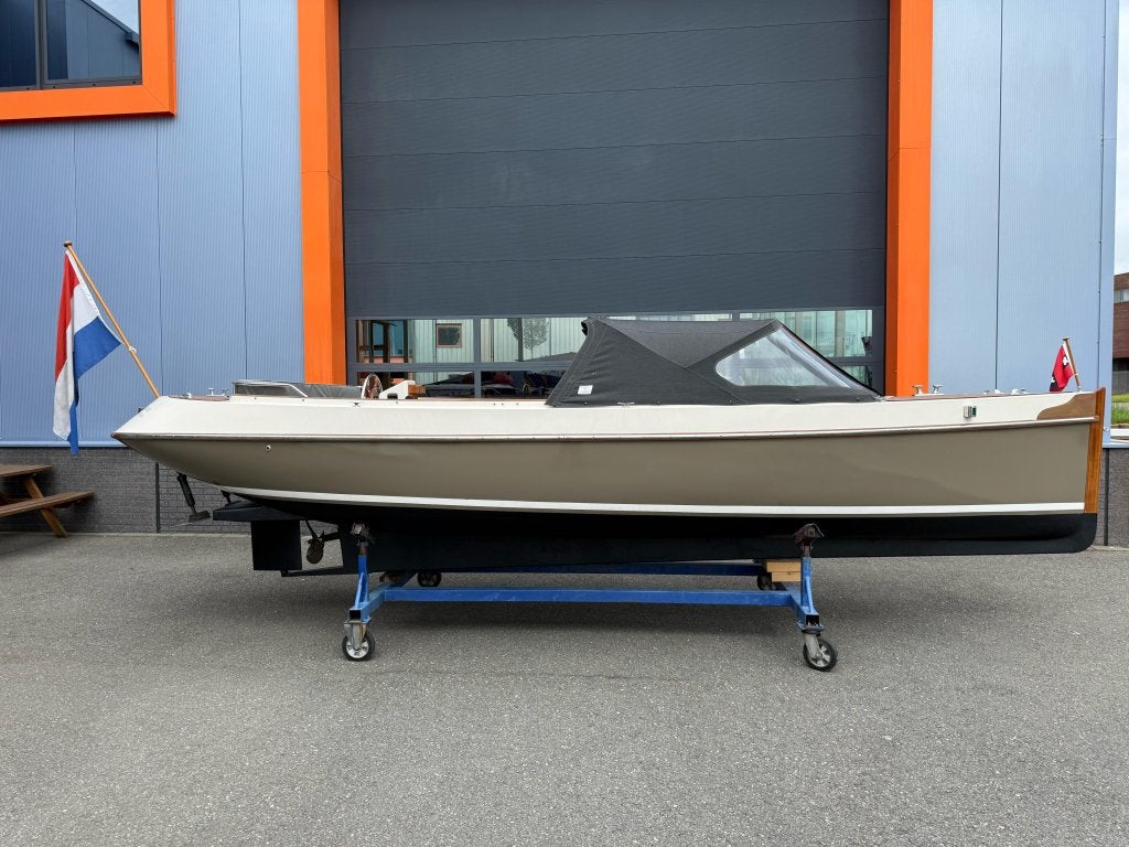 Mogano Easy Launch 6.8, Overige merken, Binnenboordmotor, Diesel, 0 cm