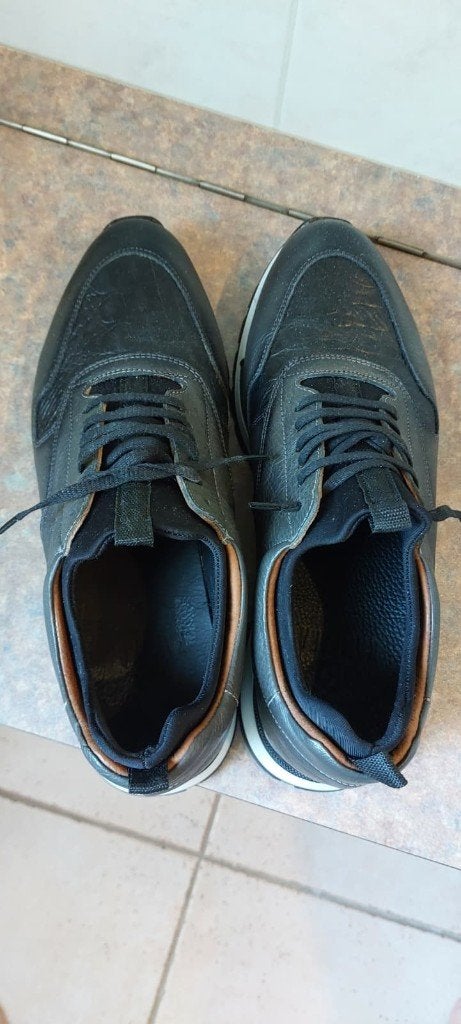 herenschoenen / sneakers, Zwart, Nieuw, Ophalen of Verzenden, Sneakers of Gympen
