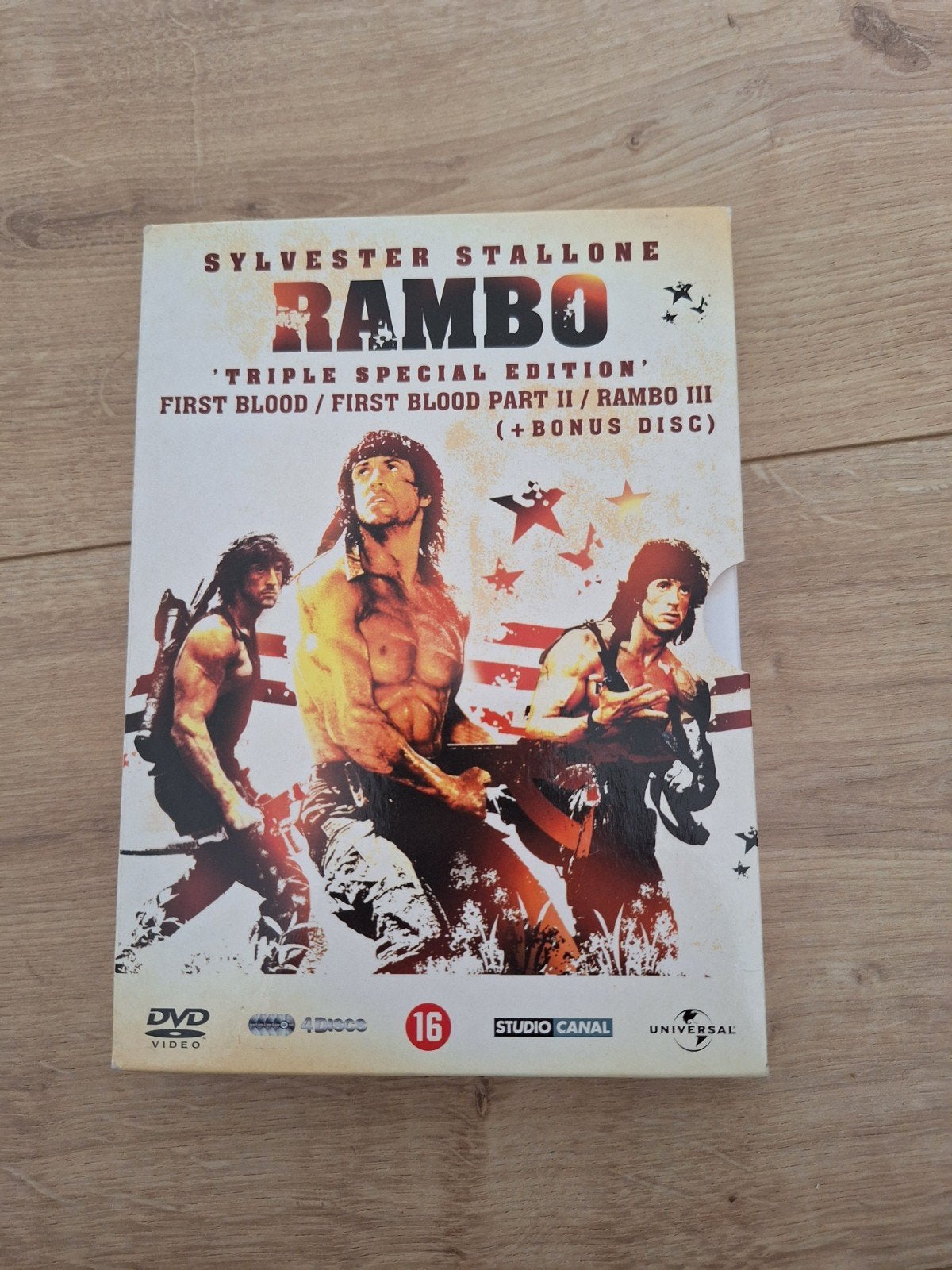 Rambo Triple Special Edition boxset, Vanaf 16 jaar, Nederlands, Actiethriller, Ophalen of Verzenden