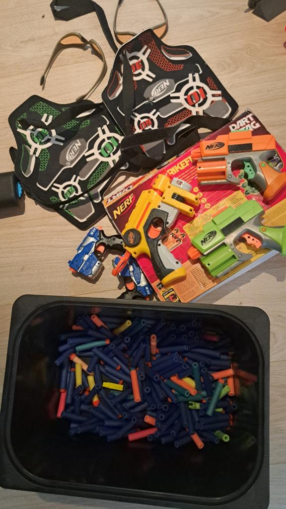 Nerf set dart tag harnas brillen pistolen 5 pijlen, Ophalen of Verzenden