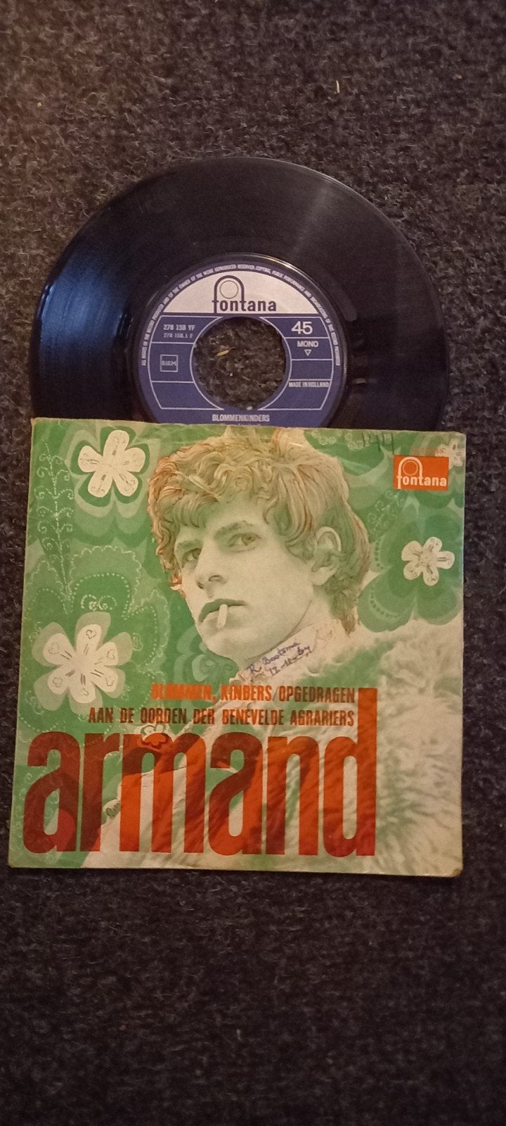 Singeltje van Armand zie foto's, Ophalen of Verzenden