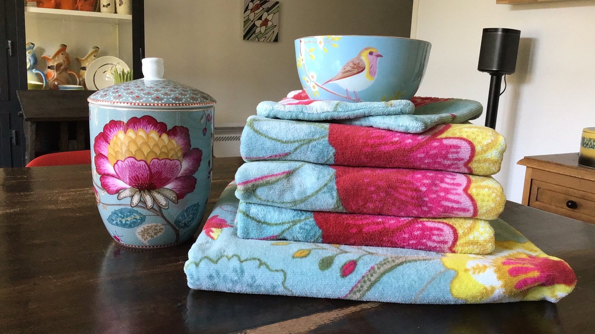 Pip Studio set 3 handdoeken 1 badlaken 2 washandjes kom, pot, Huis en Inrichting, Badkamer | Badtextiel en Accessoires, Meerkleurig