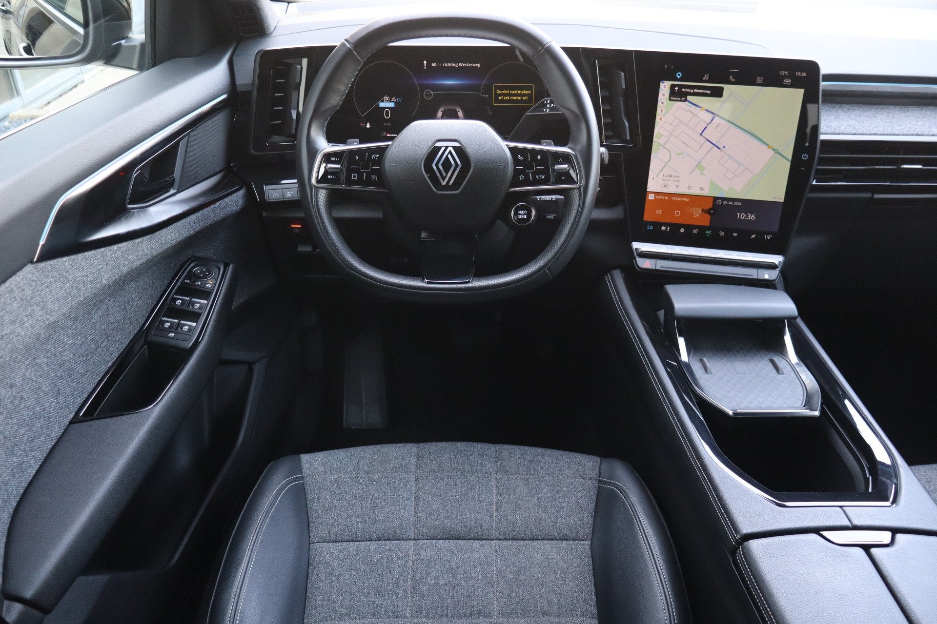 Renault Espace E-Tech full hybrid 200 techno 7p NL-Auto! Stu, Euro 6, 1199 cc, Zwart, Origineel Nederlands