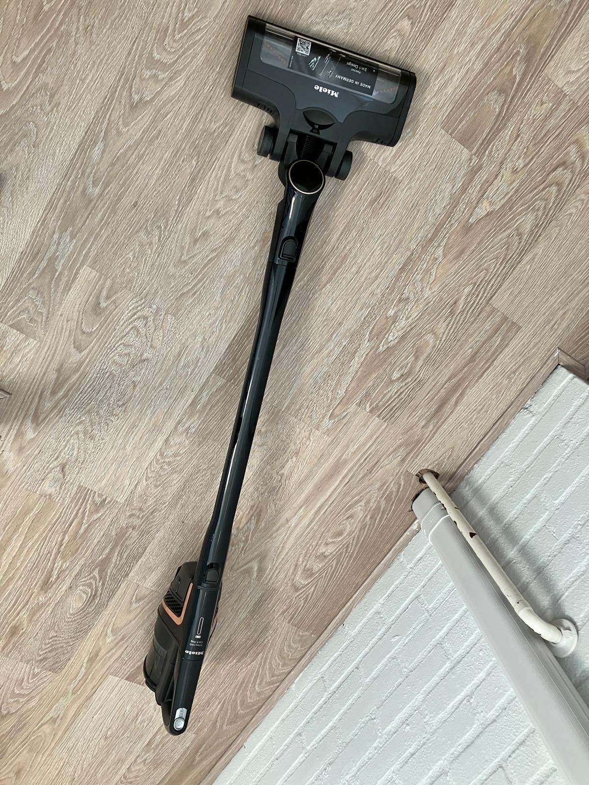 Miele Triflex HX2 Cat & Dog Steelstofzuiger, Witgoed en Apparatuur, Draadloos, Ophalen of Verzenden, Zo goed als nieuw, Miele