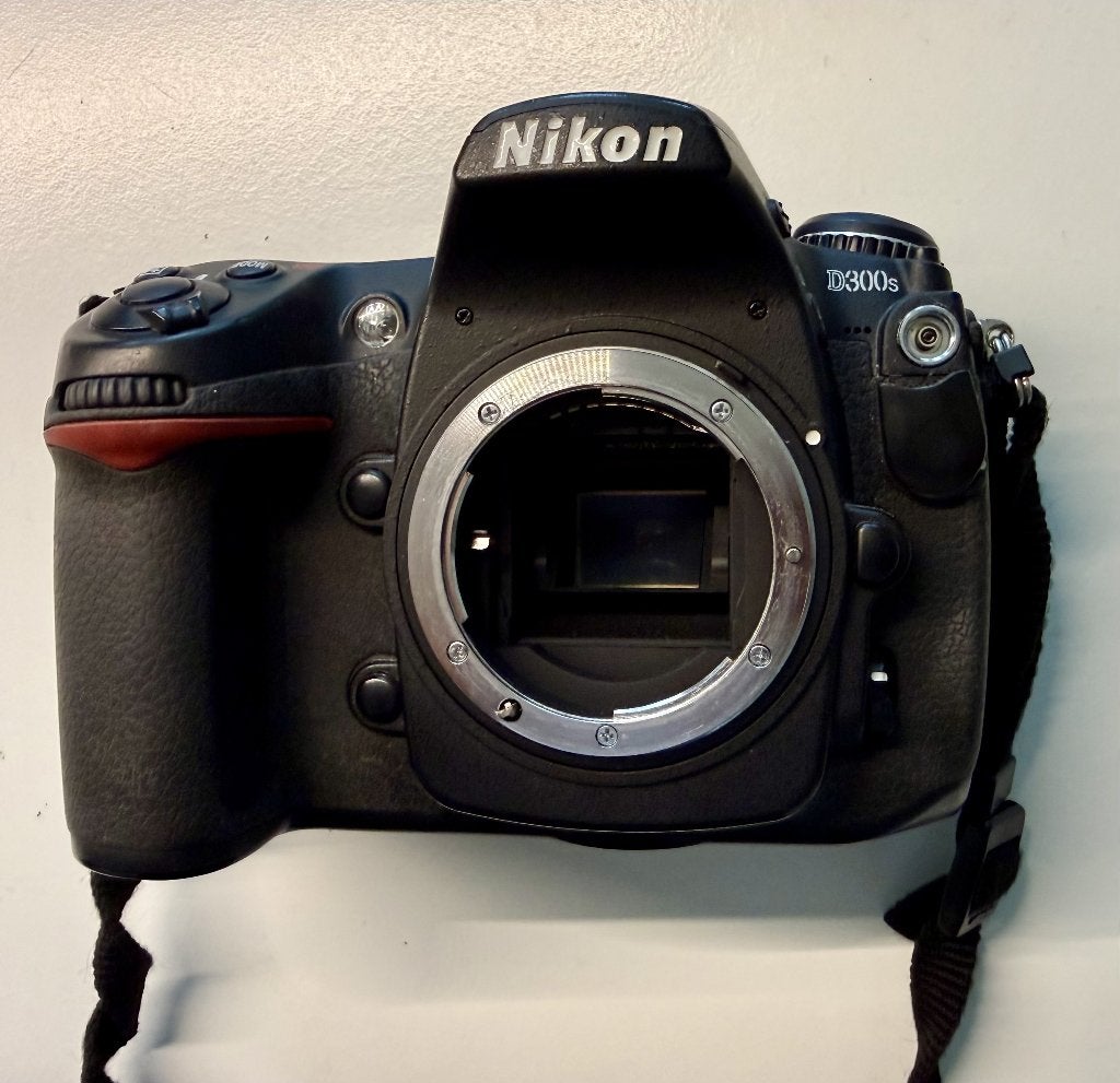Nikon D 300 S camera, Audio, Tv en Foto, Fotocamera's Digitaal, Ophalen, Gebruikt, Ingebouwde flitser, Geen optische zoom