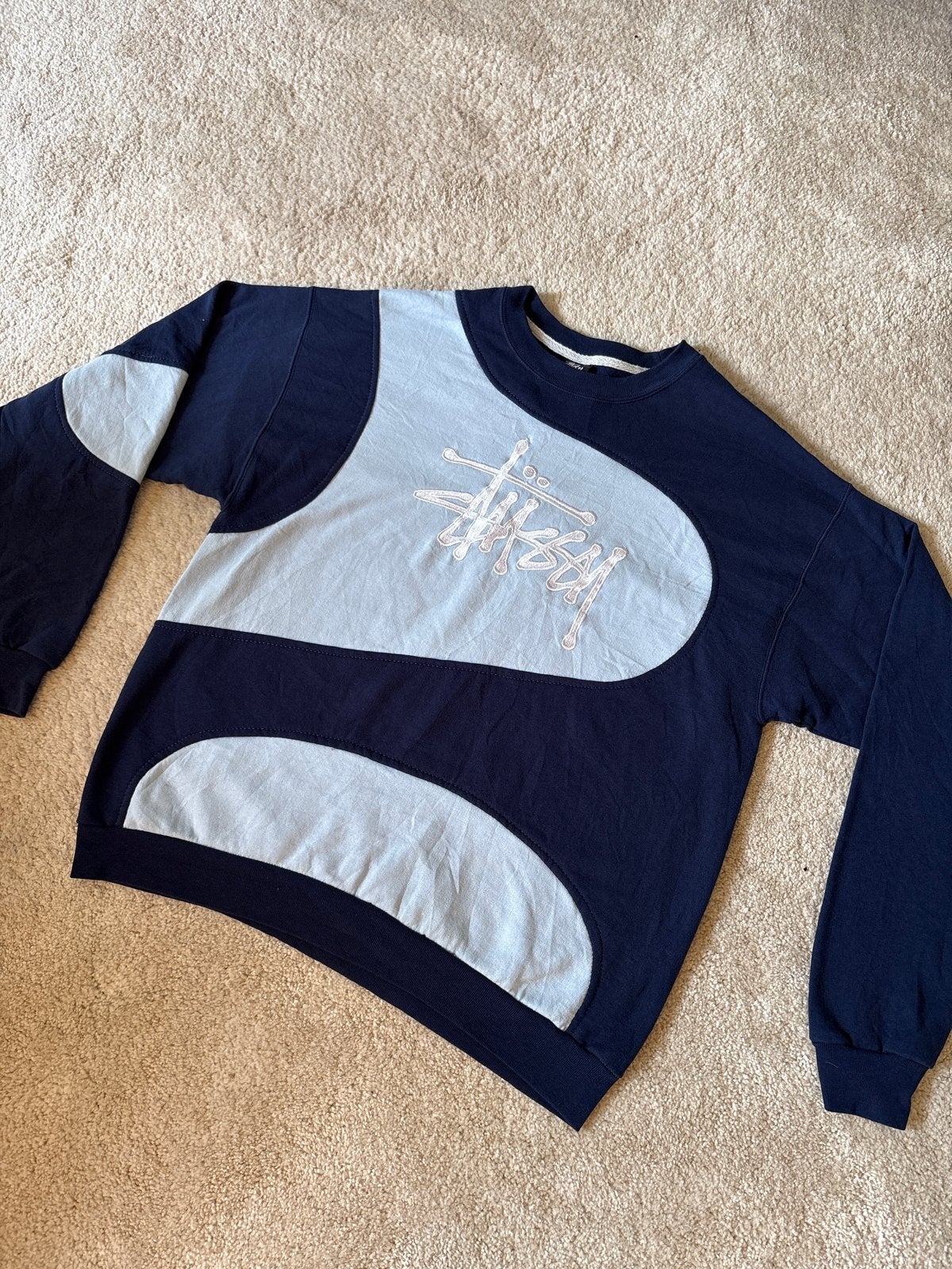 Stüssy sweater, Verzenden, Nieuw, Maat 48/50 (M), Blauw