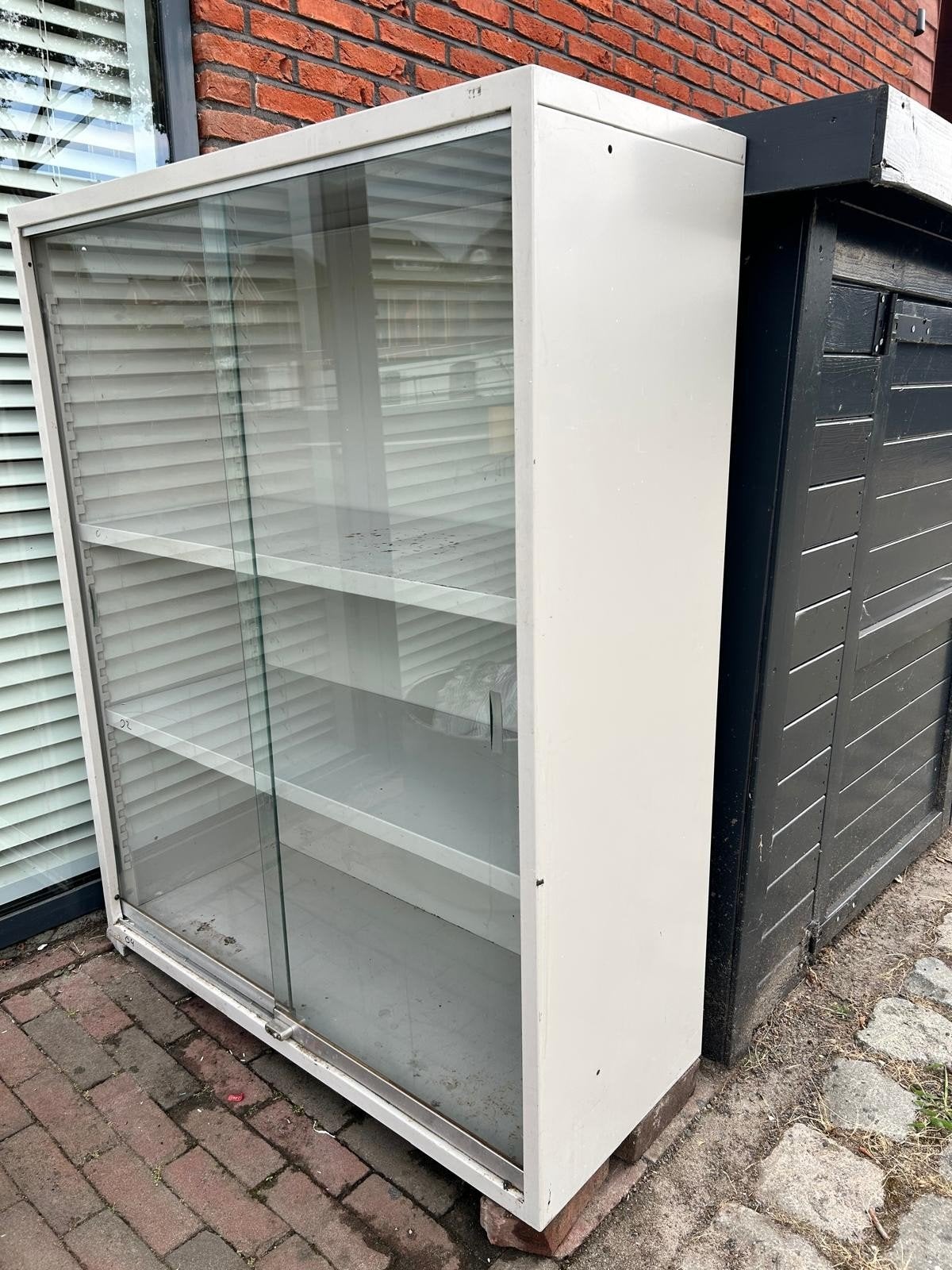 Kotterman Laboratorium Kast gehard glazen deuren., Ophalen, 100 tot 150 cm, Glas, 150 tot 200 cm