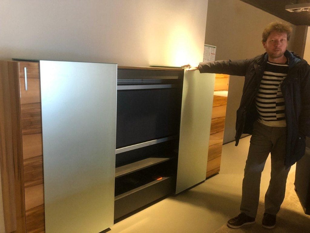 Foto 2 van Poggenpohl TV-meubel: Design & Functionaliteit