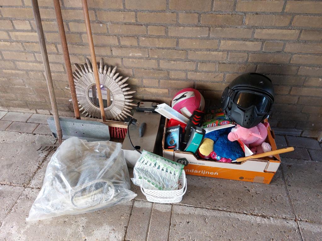 Gratis! Partij Rommelmarktspullen, Ophalen, Gebruikt