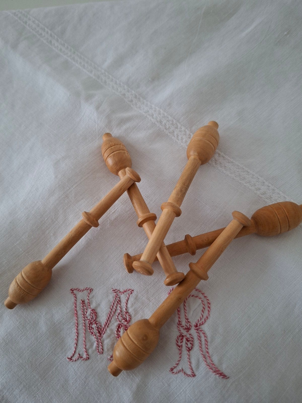 Houten klosjes voor kantklossen - Set van 5, Ophalen of Verzenden, Zo goed als nieuw, Klos(sen)