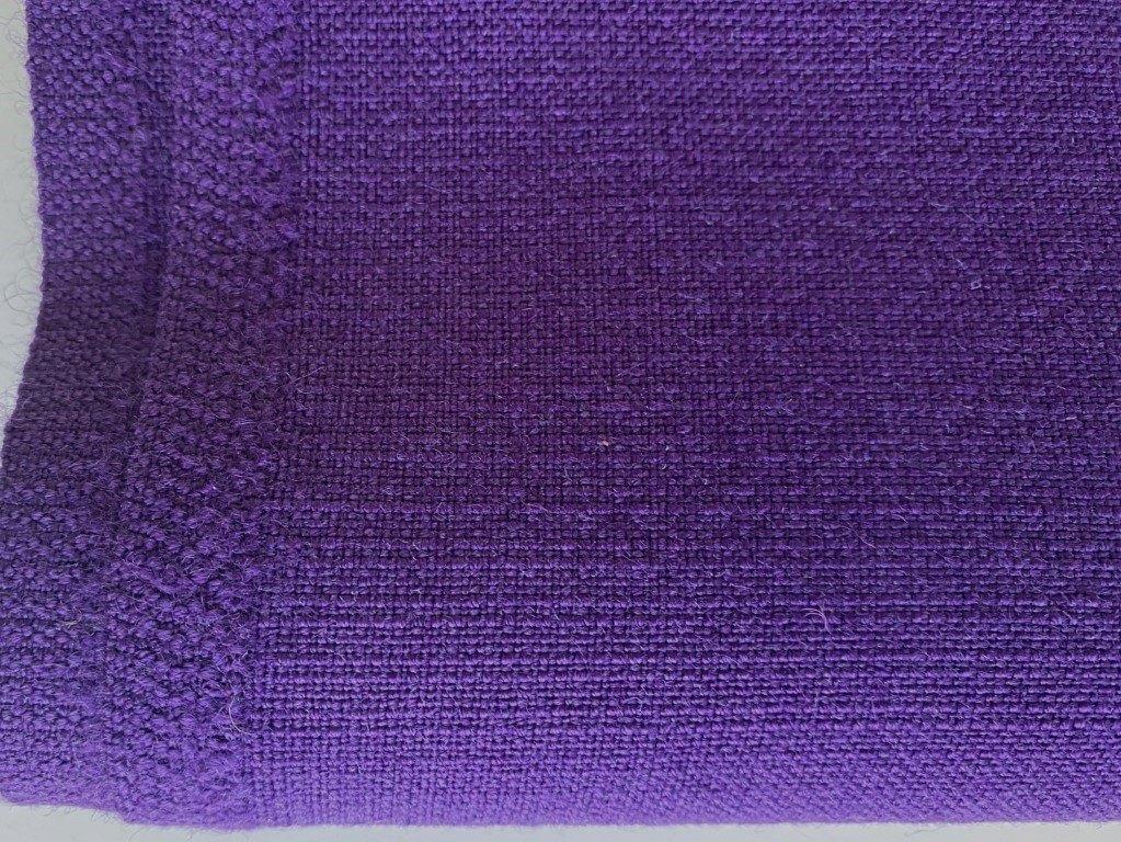 STOF VOOR DESIGN: Gabriel Pixel 65034; paars; meubelstof, Hobby en Vrije tijd, Stoffen en Lappen, Wol, 120 cm of meer, Paars, Nieuw