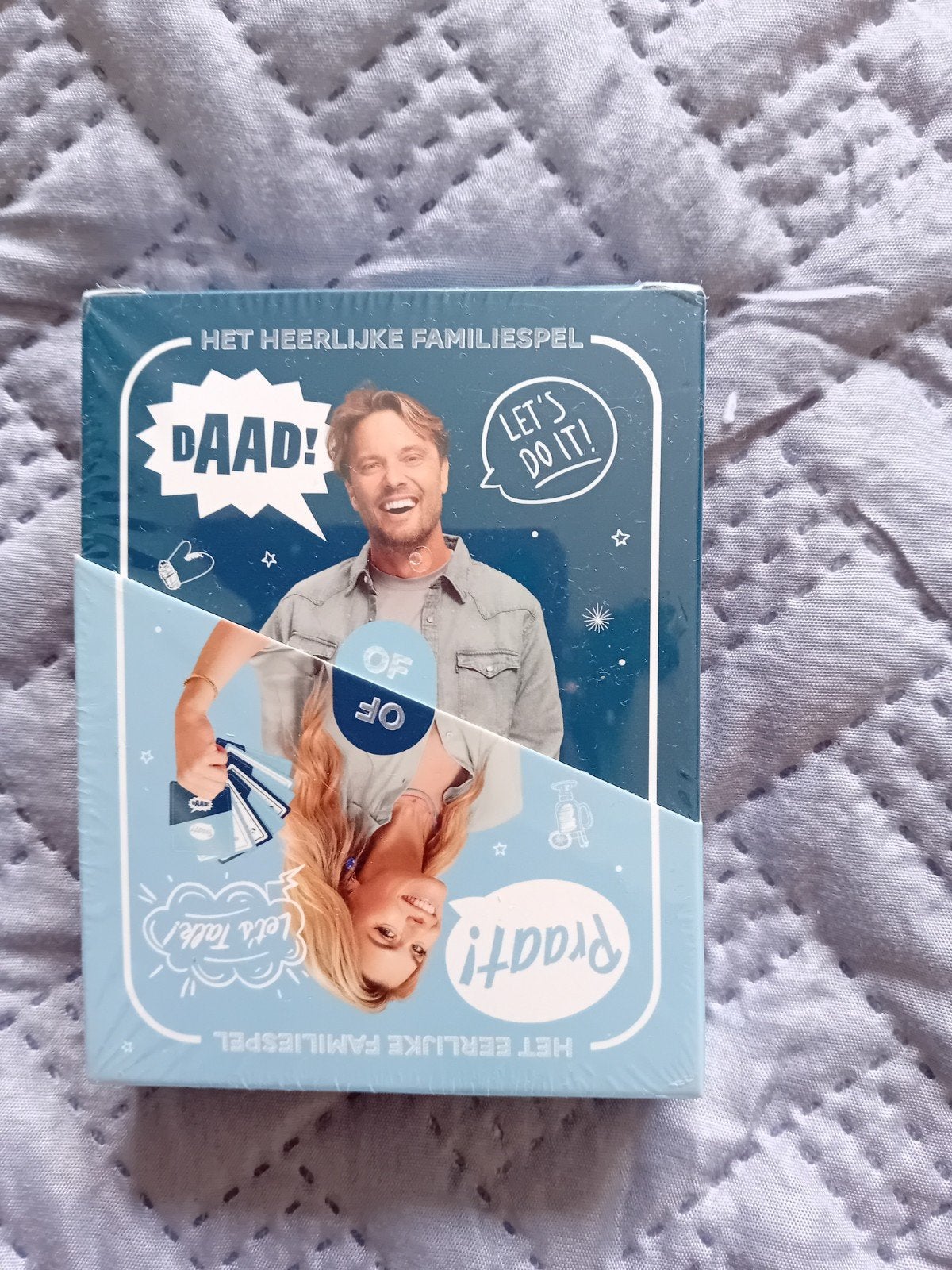 Praat of Daad! Wintereditie - Familiespel (Nieuw in folie), Hobby en Vrije tijd, Gezelschapsspellen | Kaartspellen, Ophalen of Verzenden