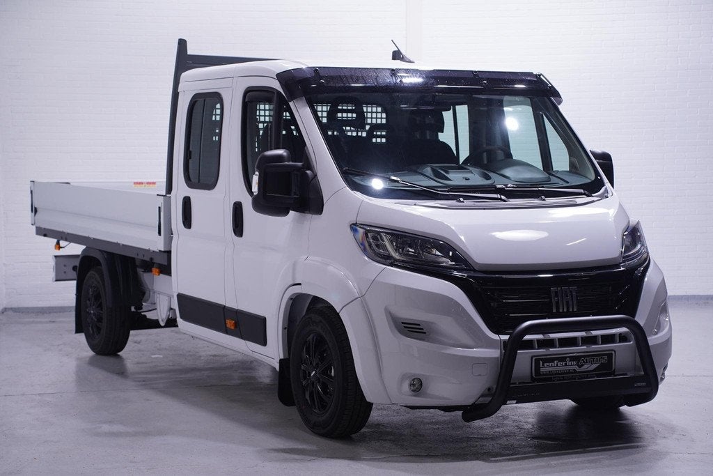 Fiat Ducato 2.2 Mjet 140 pk Dubbel Cabine 7p Black&White Edi, Voorwielaandrijving, Stof, Gebruikt, 4 cilinders