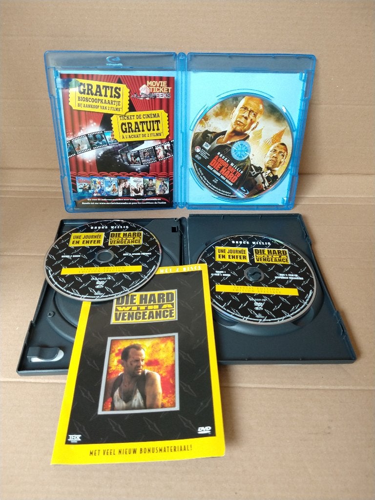 Bluray A good day to die hard + DVD Die hard with vengeance, Cd's en Dvd's, Blu-ray, Ophalen of Verzenden, Zo goed als nieuw, Actie