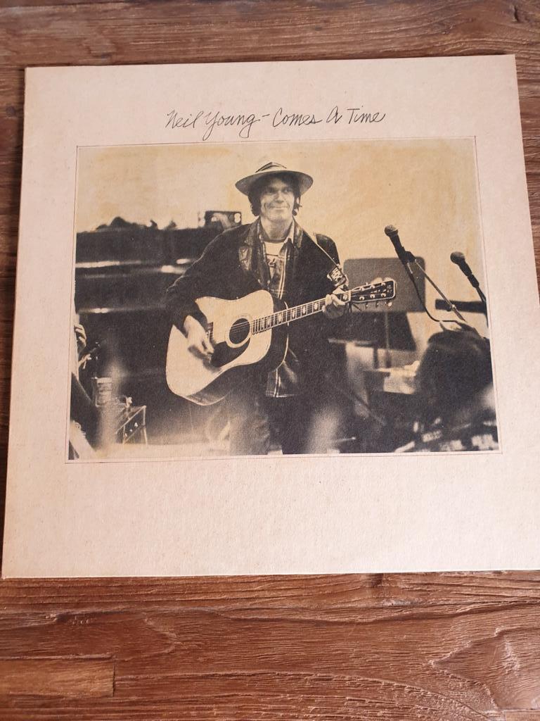 Neil Young - Comes a Time LP (1978), Ophalen of Verzenden, Gebruikt, 12 inch