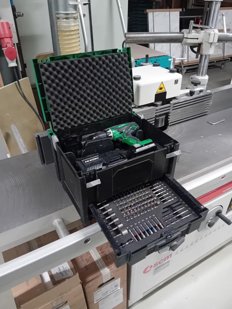 Hikoki Boor- en Schroefmachine, Doe-het-zelf en Verbouw, Gereedschap | Boormachines, Ophalen, Variabele snelheid, Minder dan 400 watt