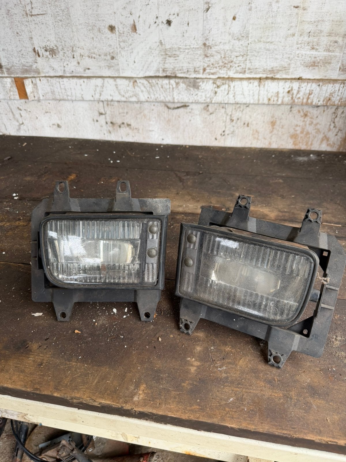 Bmw e30 hella mistlampen type 2 318i 320i 325i, Ophalen of Verzenden