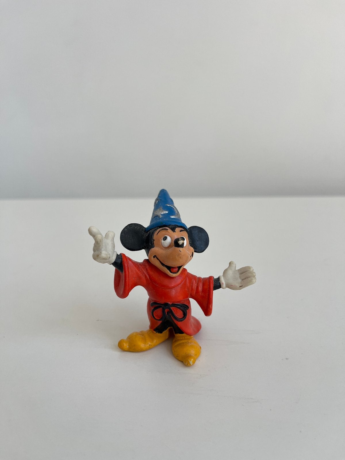 Vintage Mickey Mouse Tovenaarsleerling Beeldje, Verzamelen, Ophalen of Verzenden, Mickey Mouse, Gebruikt, Beeldje of Figuurtje