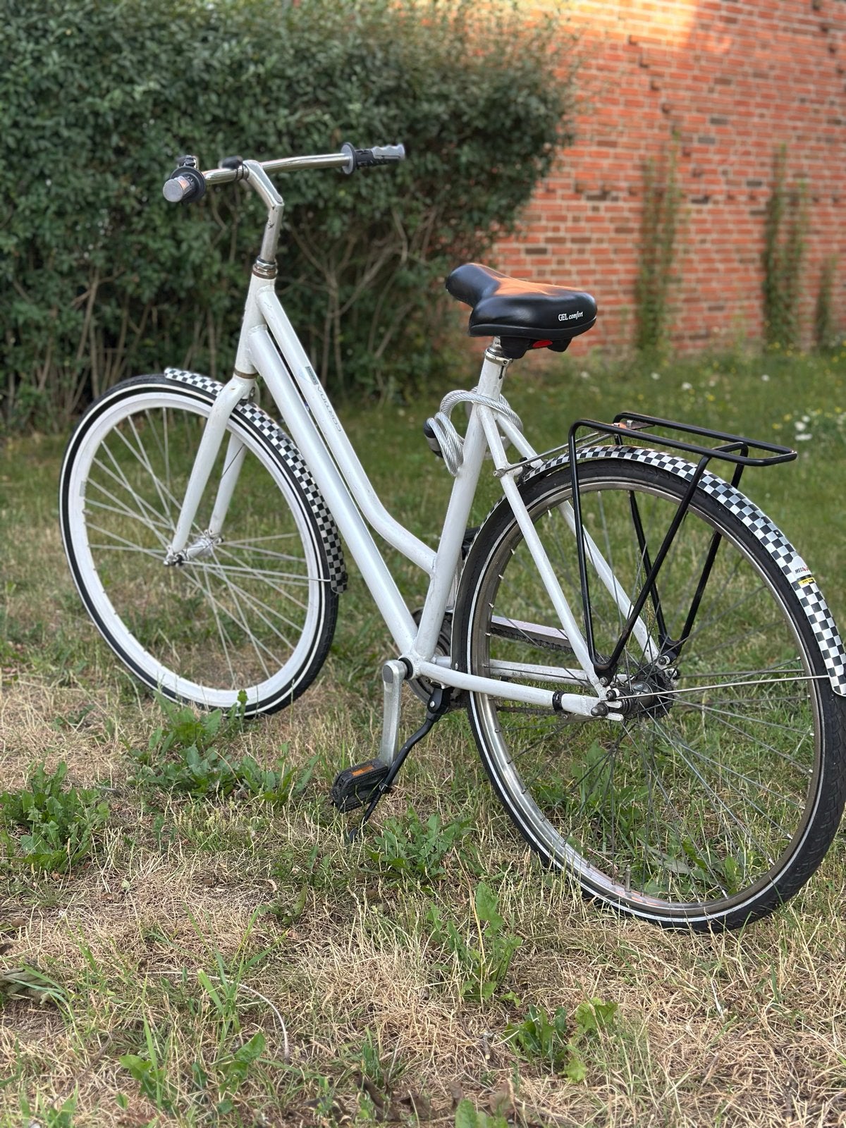 Witte Cortina 28 inch fiets - perfecte staat, incl. accessoi, Terugtraprem, Versnellingen, Zo goed als nieuw, 50 tot 53 cm